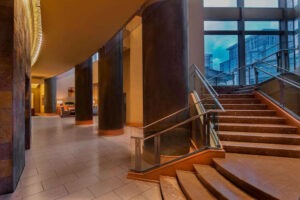 Westin-arlington-foyer